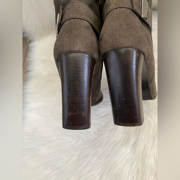 Gucci suede heels boots size 7.5 - Picture 3 of 15